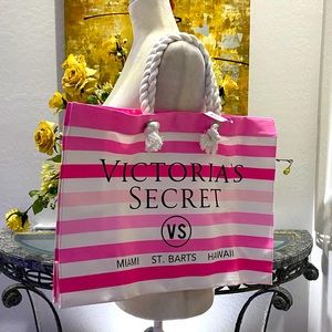Victoria’s Secrets striped pink and white bag NWT